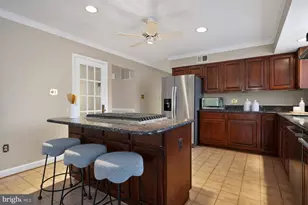8815 Surrey Ct, Alexandria, VA 22309 - Photo 19