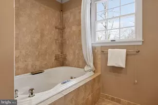 8815 Surrey Ct, Alexandria, VA 22309 - Photo 57