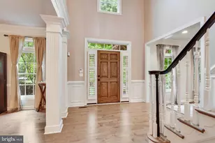 7513 Detwiller Dr, Clifton, VA 20124 - Photo 3