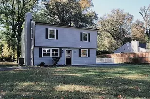 8426 Woodlawn St, Alexandria, VA 22309 - Photo 5