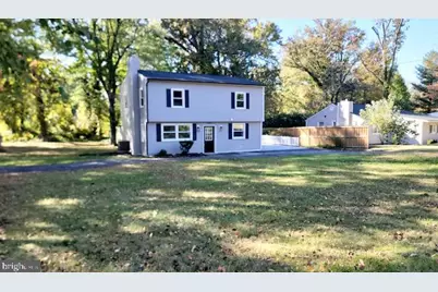 8426 Woodlawn Street, Alexandria, VA 22309 - Photo 3