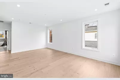 719 Meadow Lane SW, Vienna, VA 22180 - Photo 85