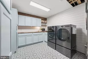 11123 Clara Barton Dr, Fairfax Station, VA 22039 - Photo 41