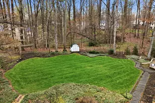 11123 Clara Barton Dr, Fairfax Station, VA 22039 - Photo 5