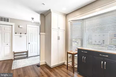 10326 Mockingbird Pond Court, Burke, VA 22015 - Photo 5