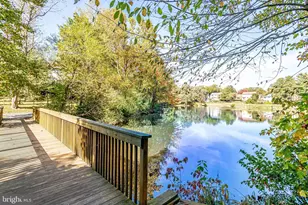 10326 Mockingbird Pond Ct, Burke, VA 22015 - Photo 35