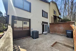 5674 Oak Tanager Ct, Burke, VA 22015 - Photo 33