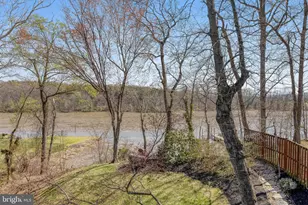 10801 Greene Dr, Lorton, VA 22079 - Photo 9