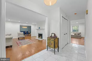 4709 Randolph Ct, Annandale, VA 22003 - Photo 7