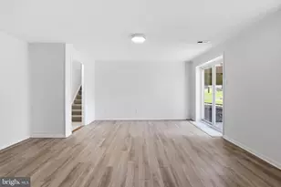 1292 Browns Mill Ct, Herndon, VA 20170 - Photo 41