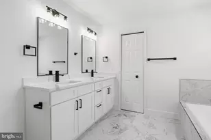 1292 Browns Mill Ct, Herndon, VA 20170 - Photo 27