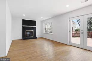 1292 Browns Mill Ct, Herndon, VA 20170 - Photo 17