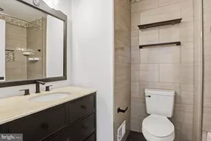 1292 Browns Mill Ct, Herndon, VA 20170 - Photo 33