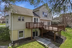 1292 Browns Mill Ct, Herndon, VA 20170 - Photo 43