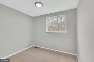 8677 Hickory Ridge Ct, Springfield, VA 22153 - Photo 19