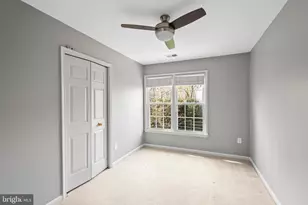 8942 Kenilworth Dr, Burke, VA 22015 - Photo 31