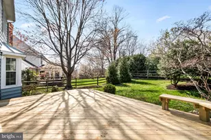 8942 Kenilworth Dr, Burke, VA 22015 - Photo 49