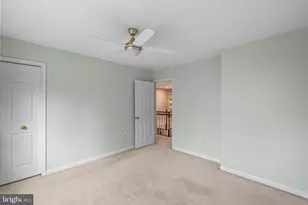 8942 Kenilworth Dr, Burke, VA 22015 - Photo 35