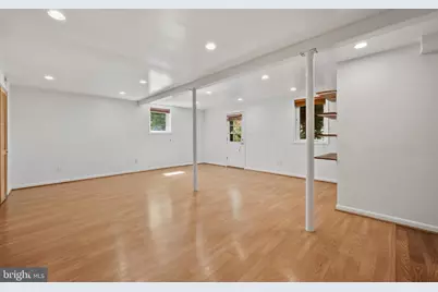 6523 Kerns Road, Falls Church, VA 22044 - Photo 29