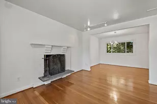 6523 Kerns Rd, Falls Church, VA 22044 - Photo 21