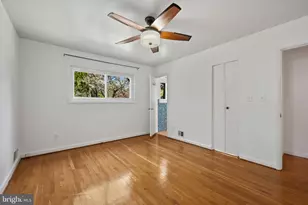 6523 Kerns Rd, Falls Church, VA 22044 - Photo 9