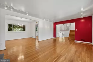 6523 Kerns Rd, Falls Church, VA 22044 - Photo 17