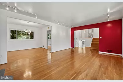 6523 Kerns Road, Falls Church, VA 22044 - Photo 23