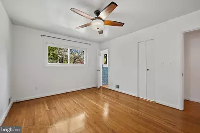 6523 Kerns Road, Falls Church, VA 22044 - Photo 15
