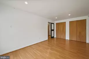 6523 Kerns Rd, Falls Church, VA 22044 - Photo 25