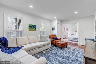 8409 Finlay Ct, Springfield, VA 22153 - Photo 5