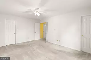 5613 Doolittle St, Burke, VA 22015 - Photo 21