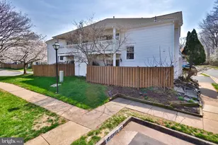 14445 Glencrest Cir, Centreville, VA 20120 - Photo 55