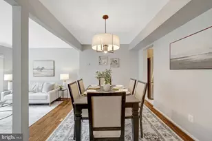 9607 Scotch Haven Dr, Vienna, VA 22181 - Photo 13