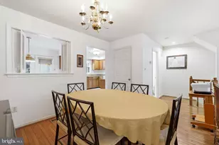 7419 Ridge Oak Ct, Springfield, VA 22153 - Photo 11