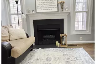 7404 Heatherfield Ln, Alexandria, VA 22315 - Photo 7