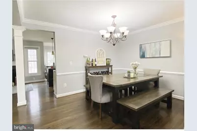 7404 Heatherfield Lane, Alexandria, VA 22315 - Photo 5