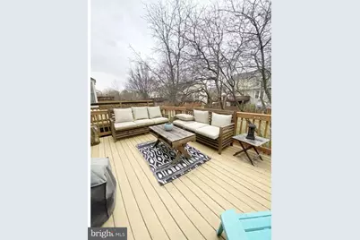 7404 Heatherfield Lane, Alexandria, VA 22315 - Photo 11