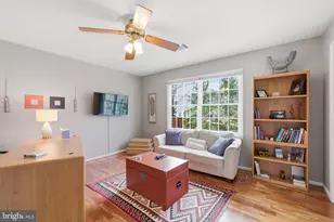 1504 Judd Ct, Herndon, VA 20170 - Photo 31