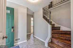 7046 Leestone St, Springfield, VA 22151 - Photo 5