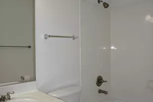 5635 Sheals Ln, Centreville, VA 20120 - Photo 13