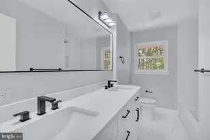 7804 Carrleigh Pkwy, Springfield, VA 22152 - Photo 45