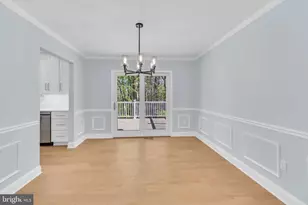 7804 Carrleigh Pkwy, Springfield, VA 22152 - Photo 11