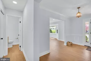 7804 Carrleigh Pkwy, Springfield, VA 22152 - Photo 29