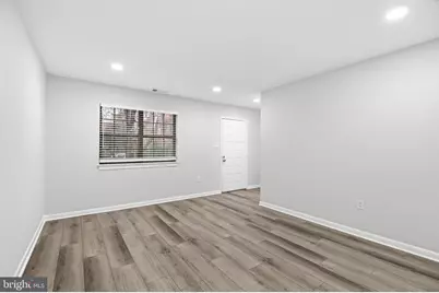 2006 Headlands Circle, Reston, VA 20191 - Photo 5