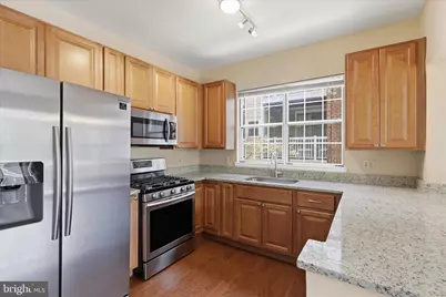 12907 Alton Square #201, Herndon, VA 20170 - Photo 9