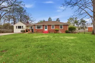 6404 Inwood Dr, Springfield, VA 22150 - Photo 1