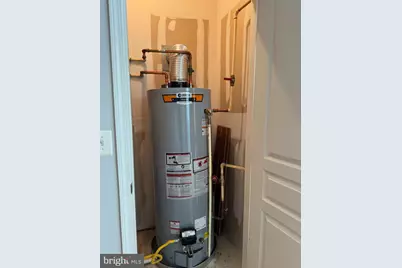 12000 Market Street #173, Reston, VA 20190 - Photo 19