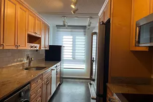 1800 Old Meadow Rd, McLean, VA 22102 - Photo 9