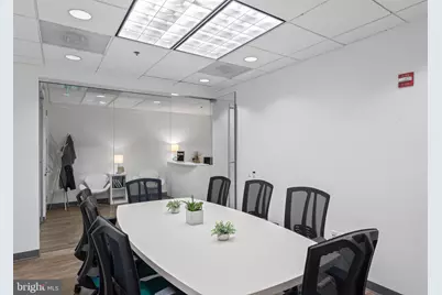 6400 Arlington Boulevard, Falls Church, VA 22042 - Photo 29