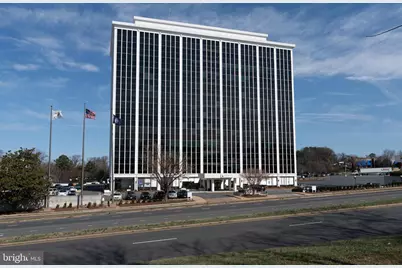 6400 Arlington Boulevard, Falls Church, VA 22042 - Photo 9